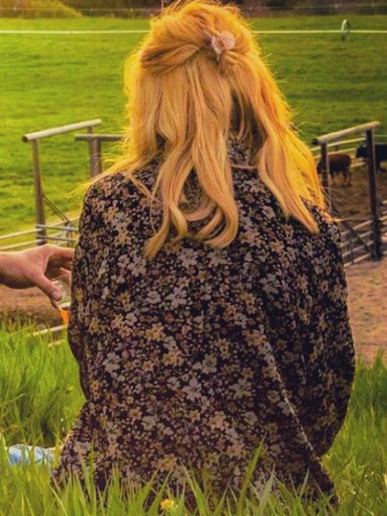 Beth Dutton Yellowstone Season 5 Floral Coat