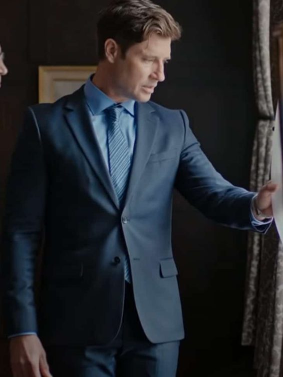 Christmas in Washington Magnus Blue Blazer