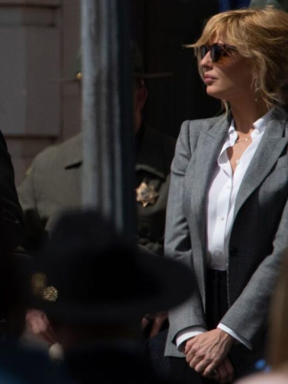 Yellowstone Season 5 Kelly Reilly Grey Blazer