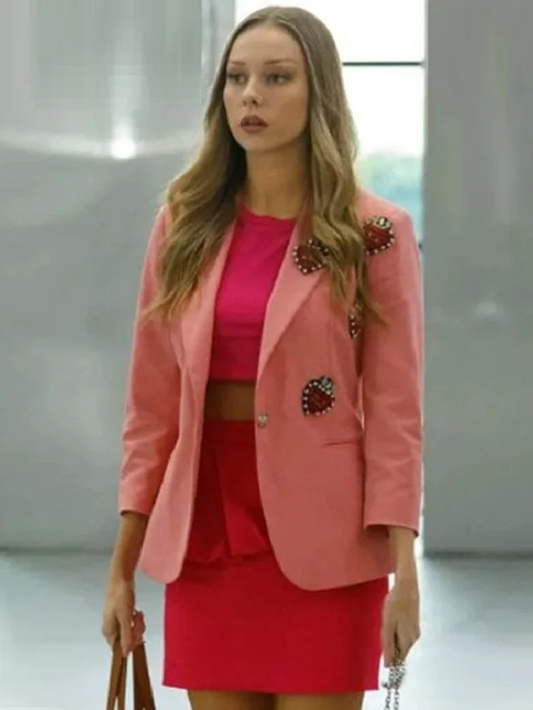 Ester Expósito Elite Carla Roson Pink Jacket Elite Ester Expósito Pink Jacket