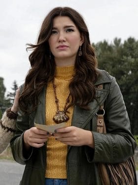 Firefly Lane S02 Ali Skovbye Coat