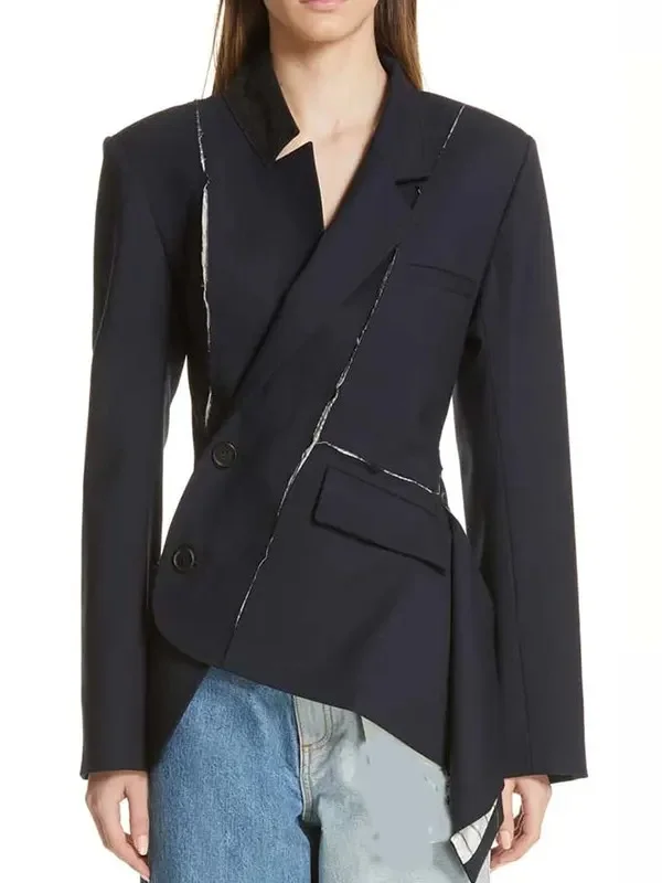 The 100 S07 Clarke Griffon Black Blazer The 100 S07 Clarke Griffon Black Blazer