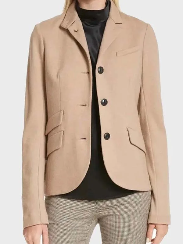 Teresa Mendoza Blazer