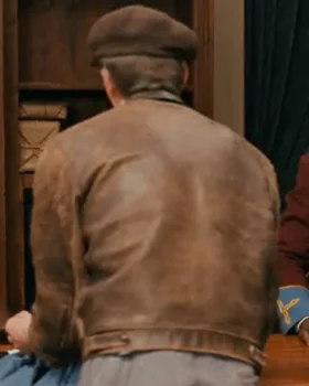 Casual summer weight jacket with adjustable button cuffs and flap pockets.