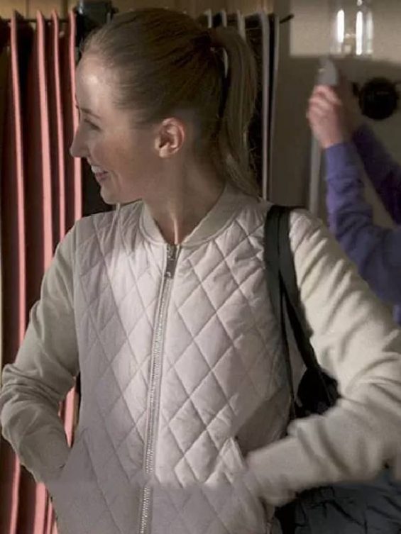 Chloe 2022 Erin Doherty White Jacket