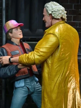 Long satin men's coat with soft viscose lining and open hem cuffs.