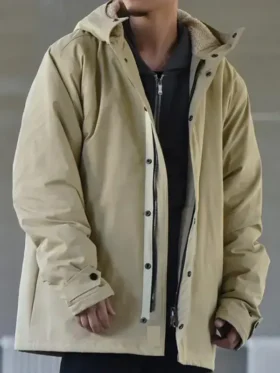 Full front view of the beige Ethan Winters jacket from Resident Evil Village.