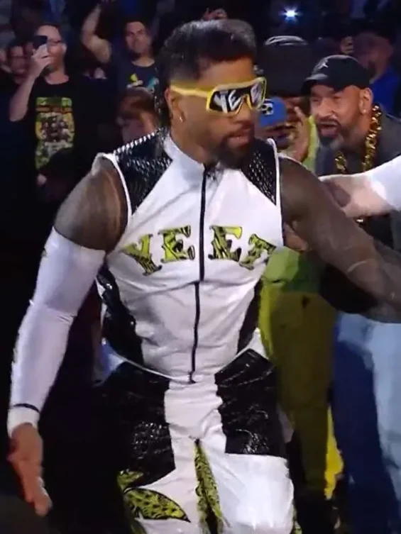 jey-uso-wwe-money-in-the-bank-2024-vest
