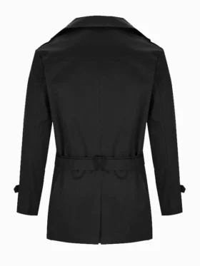 final-destination-bloodlines-kaitlyn-santa-black-coat