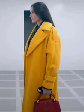 The-Substance-2024-Elisabeth-Sparkle-Demi-Moore-Yellow-Trench-Coat