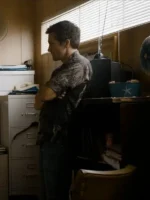 Jake Gyllenhaal Road House 2024 black shirt