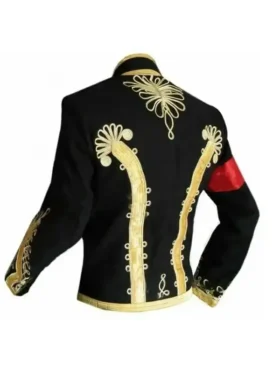 michael-jackson-black-and-gold-color-jacket