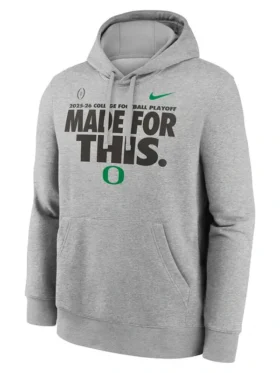 Oregon Ducks Nike fleece postseason R1 25 pullover hoodie in team green.