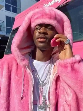 Close-up of the front closure on the Cam Ron Pink Fur Coat.