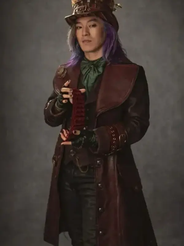 Maddox Hatter Leather Coat Front View Front view of the classic Maddox Hatter Leather Coat.