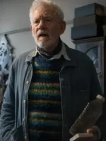 Close-up of the closure on The Christophers Ian McKellen Jacket.