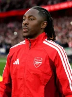 Arsenal FC 2627 Home Anthem Jacket close-up view showing fabric texture, stitching, and front details