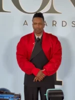 79th Awards Leslie Odom Jr. Red Jacket Closure View