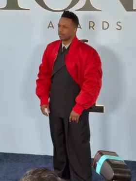 79th Awards Leslie Odom Jr. Red Jacket View Look
