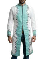 S02 Umbrella Academy Klaus Hargreeves Coat View Look
