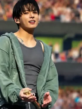 BTS World Tour London Jungkook Hoodie featuring premium fleece comfort, concert inspired styling, and modern K-pop streetwear