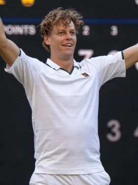 Front view of Jannik Sinner Wimbledon Alexander Zverev outfit featuring premium construction and athletic styling