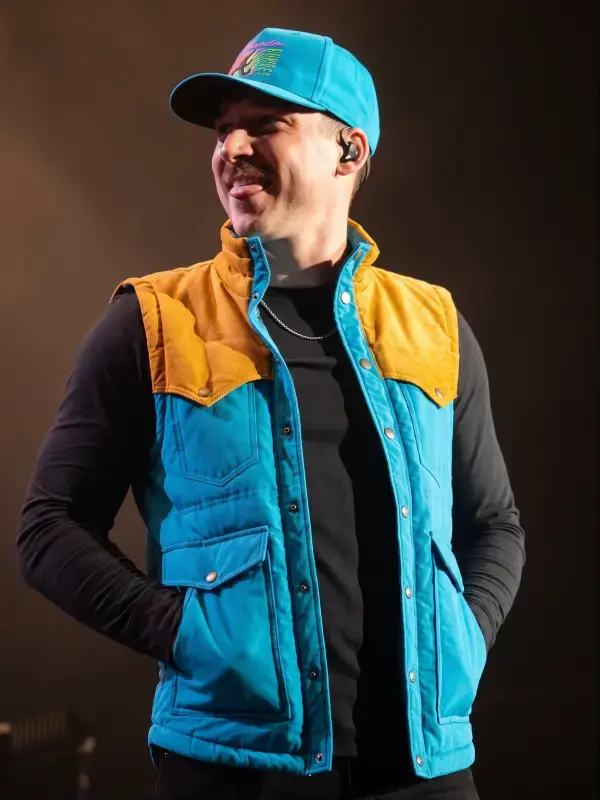 Morgan Wallen Atlanta Vest View