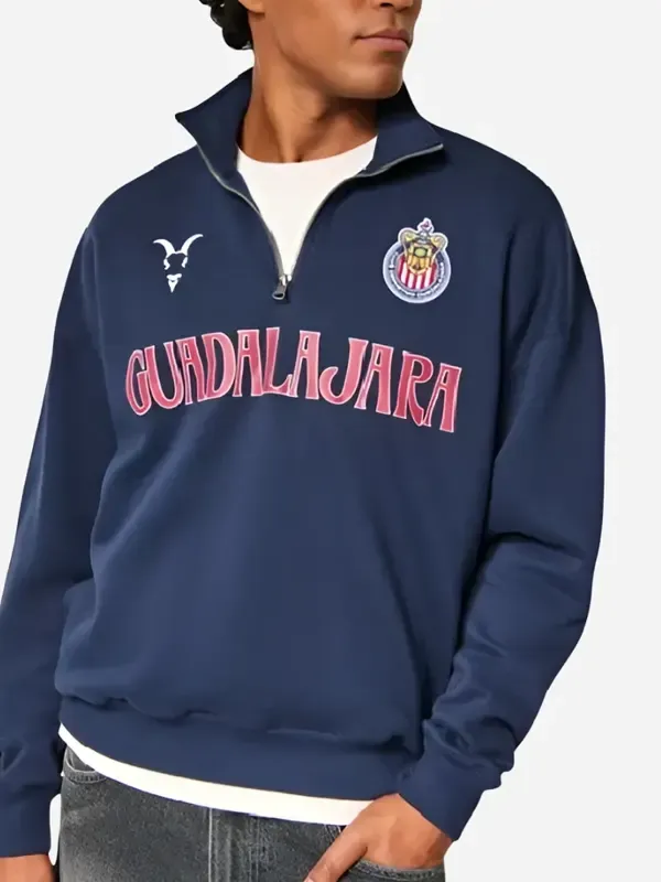 Hollister Quarter Zip Guadalajara Sweatshirt Front View Hollister Quarter Zip Guadalajara Sweatshirt Front View